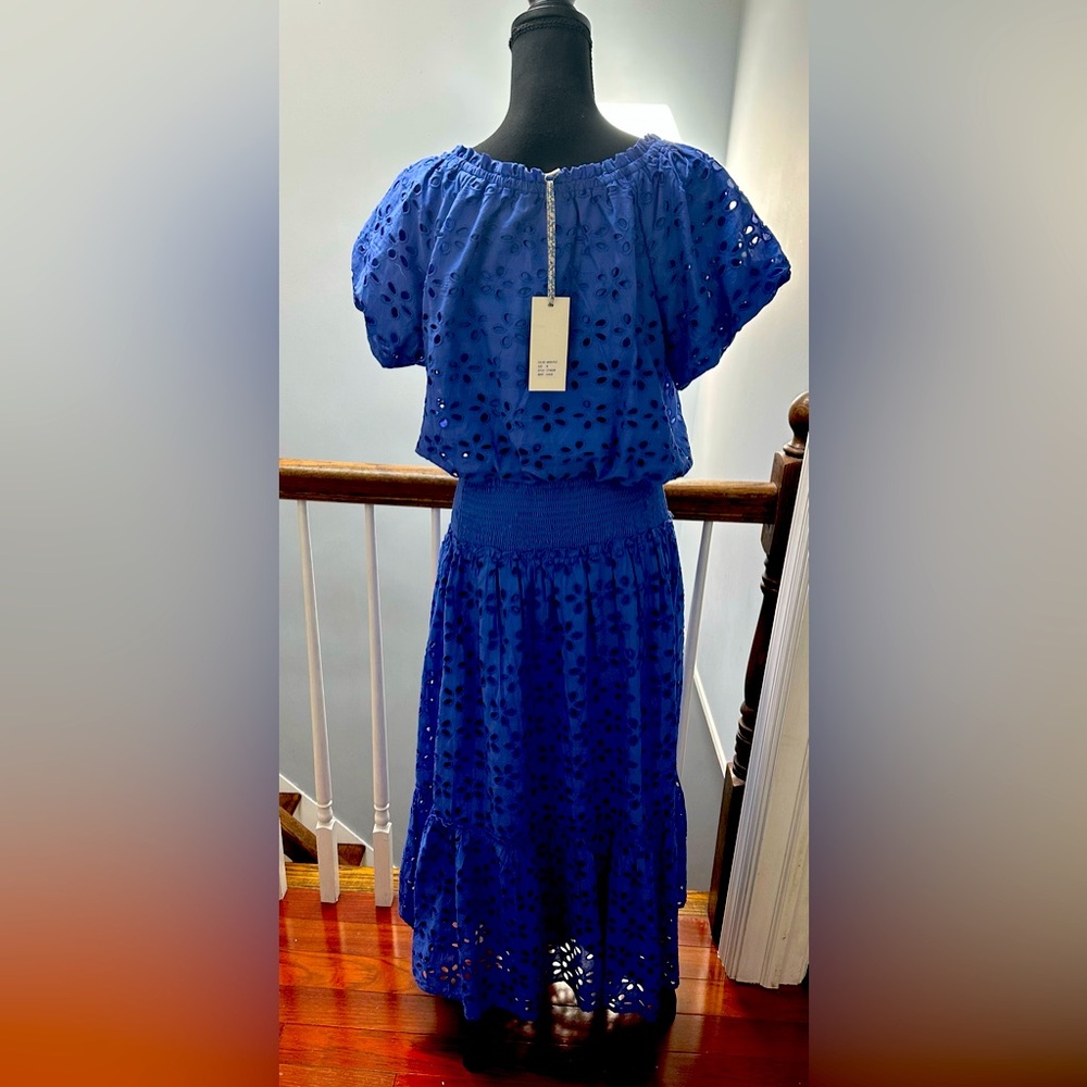 NWT 💙Jennifer & Grace💙Eyelet Bubble Top & Maxi Skirt Set; size M